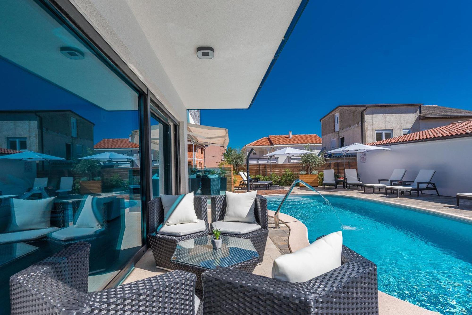 Luxury Apartments Vilamaloca Vir Szoba fotó