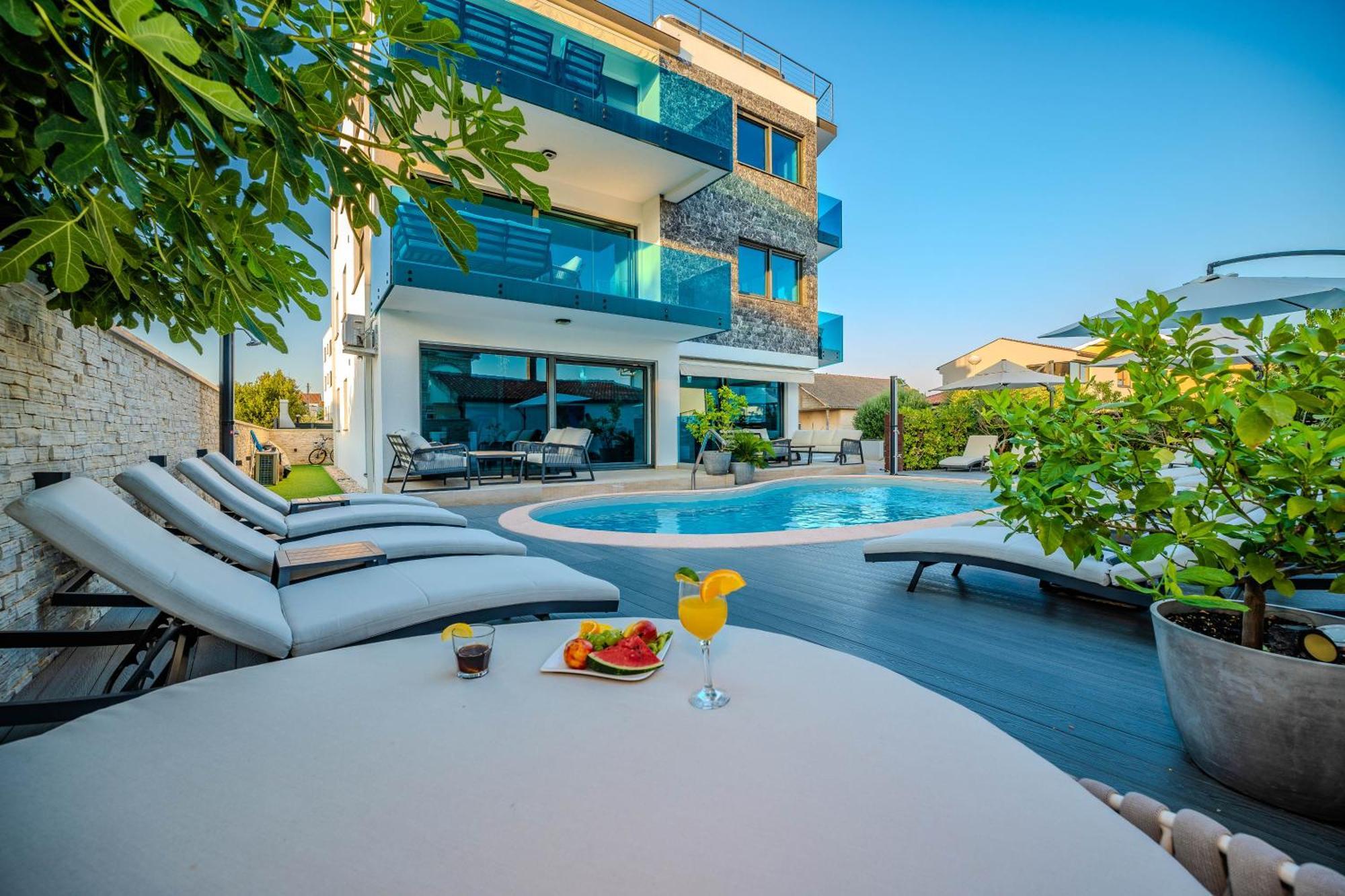 Luxury Apartments Vilamaloca Vir Kültér fotó