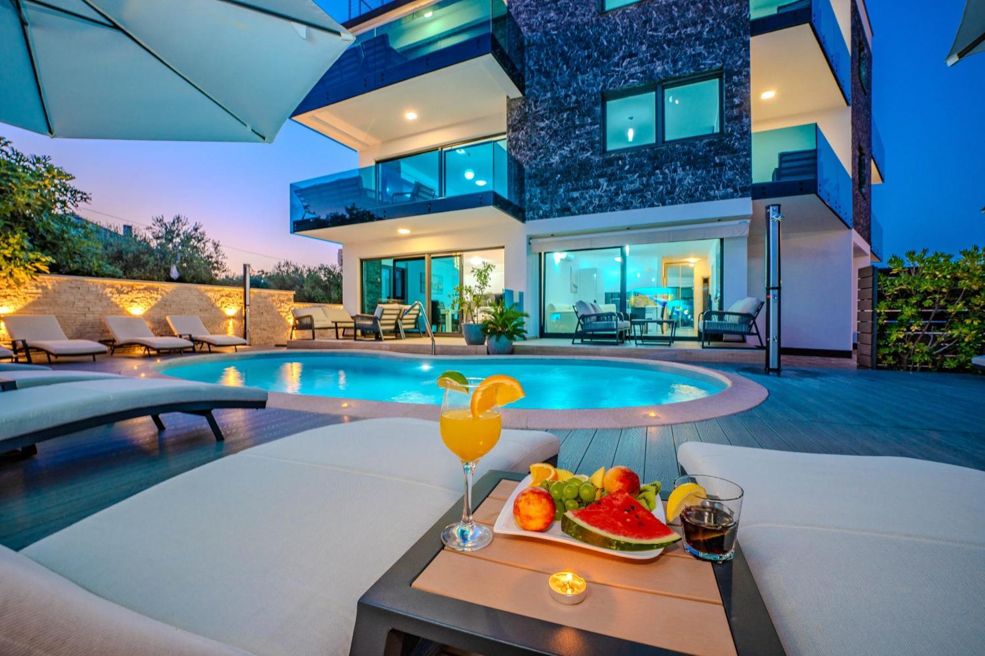 Luxury Apartments Vilamaloca Vir Kültér fotó