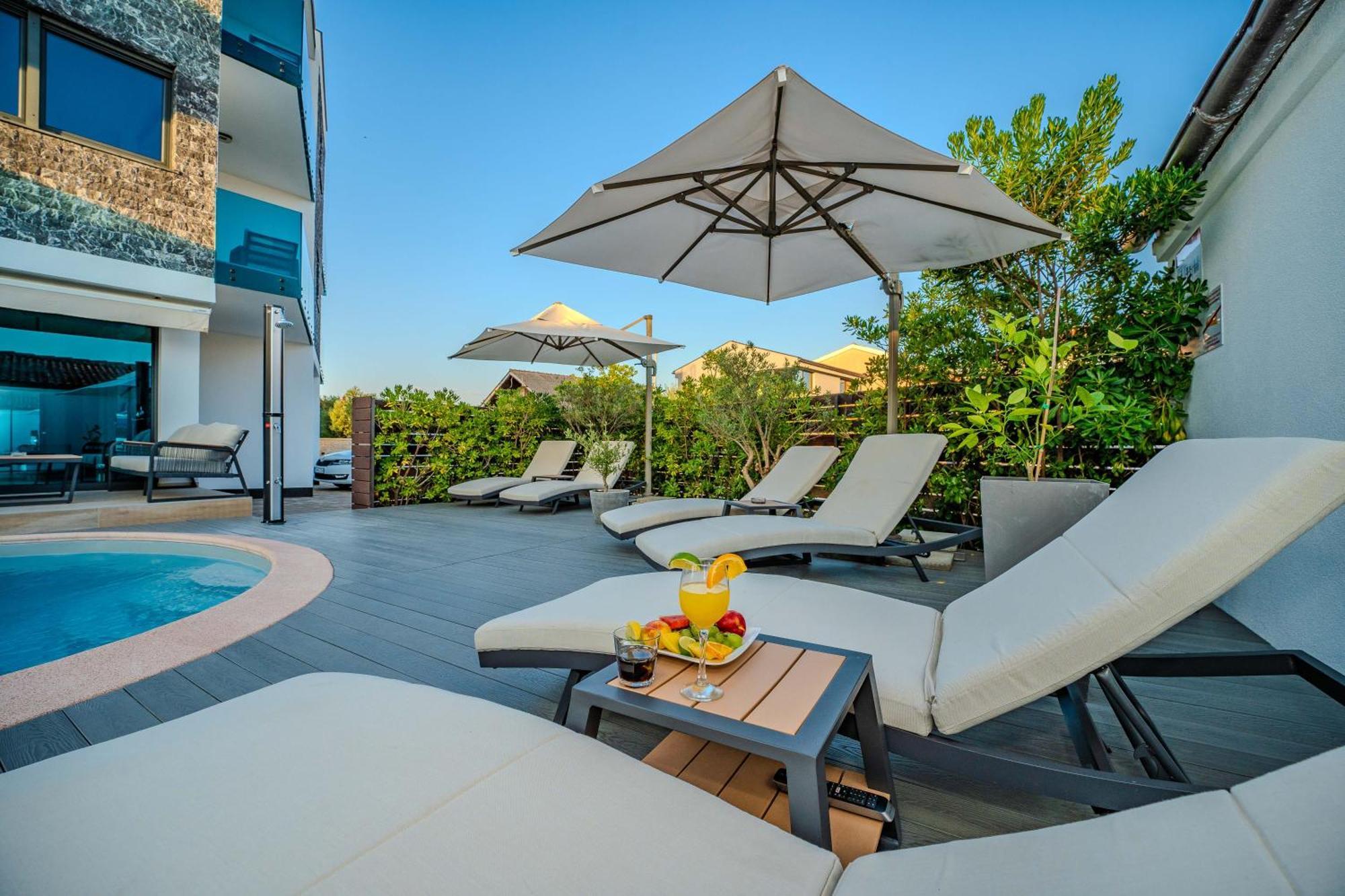 Luxury Apartments Vilamaloca Vir Kültér fotó